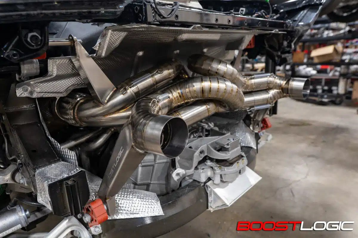 Boost Logic Huracan Performante, EVO, STO, Sterrato, Technica Titanium exhaust